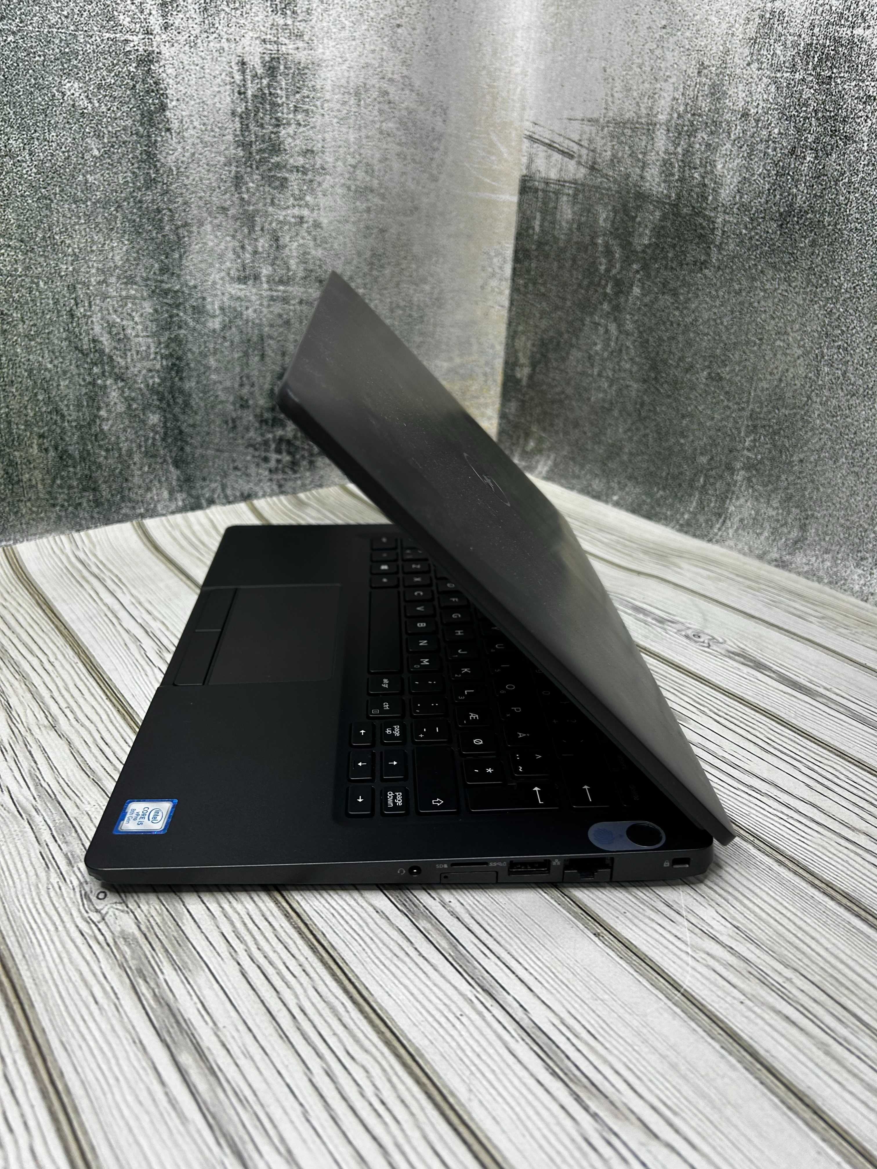 Ноутбук Dell Latitude 5300 IPS FHD\i5-8365U 4х ядкрний\2019рік\SSD 240