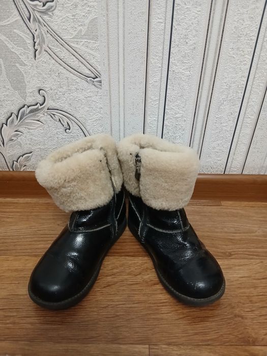 Продаж зимові сапожки