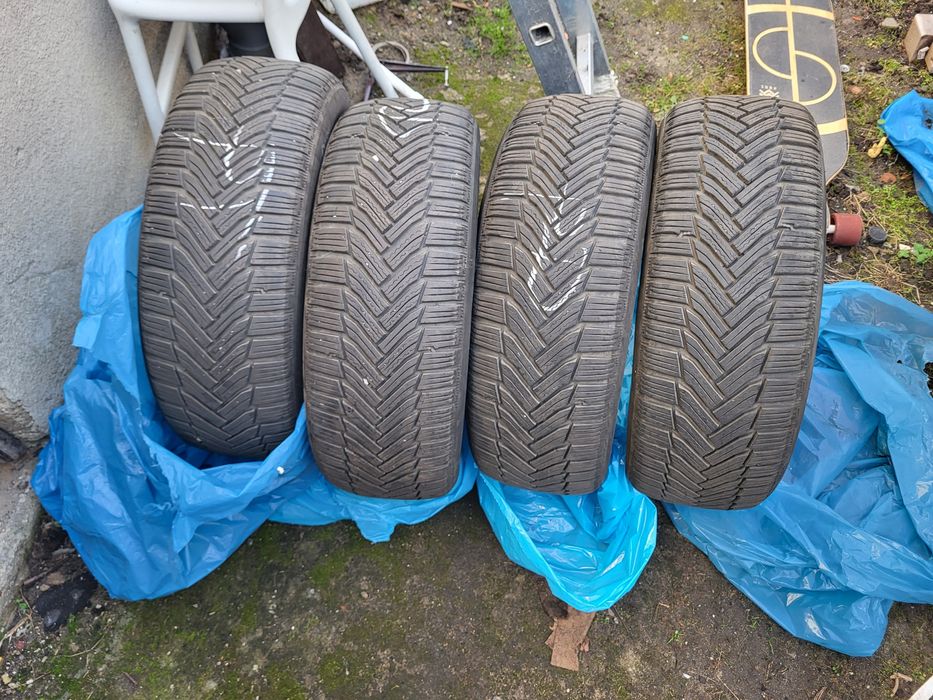 Opony  4 szt michelin  alpine 6  roz 205/55/16