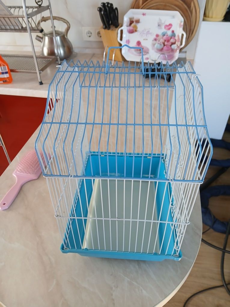 Клетка для попугайчика