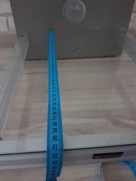 Szklany stolik pod telewizor (RTV)