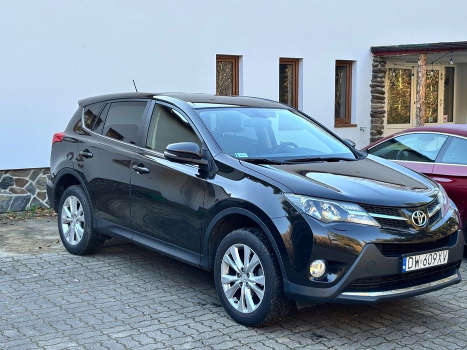 Toyota RAV4 Polski salon bogate wyposażenie 4x4 hak 108tys km 2.0 benzyna