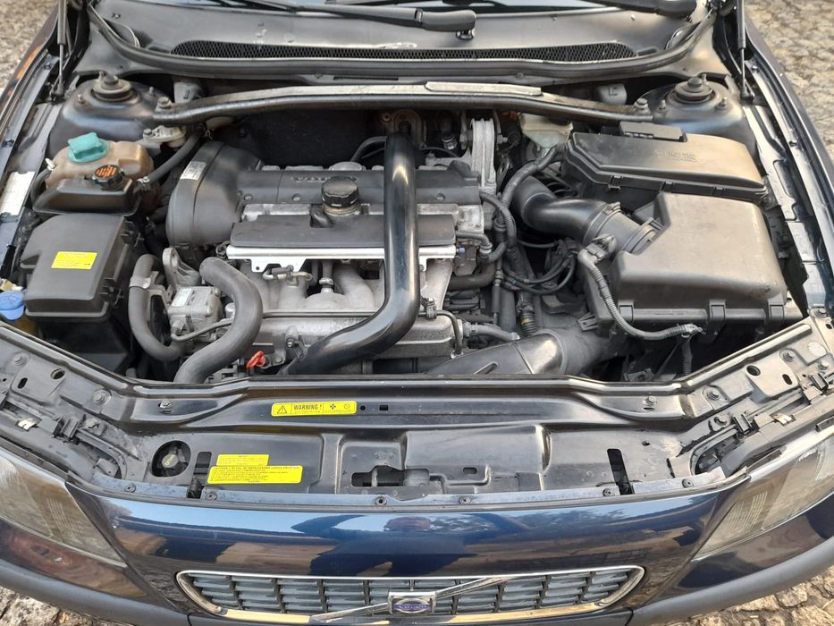 Volvo S60 2.0T em ótimo estado