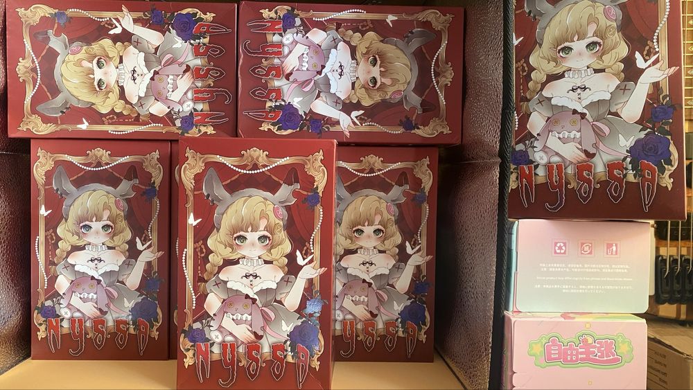 Блайнд бокси бжд аніме фігурки ляльки blind box подарок сюрприз