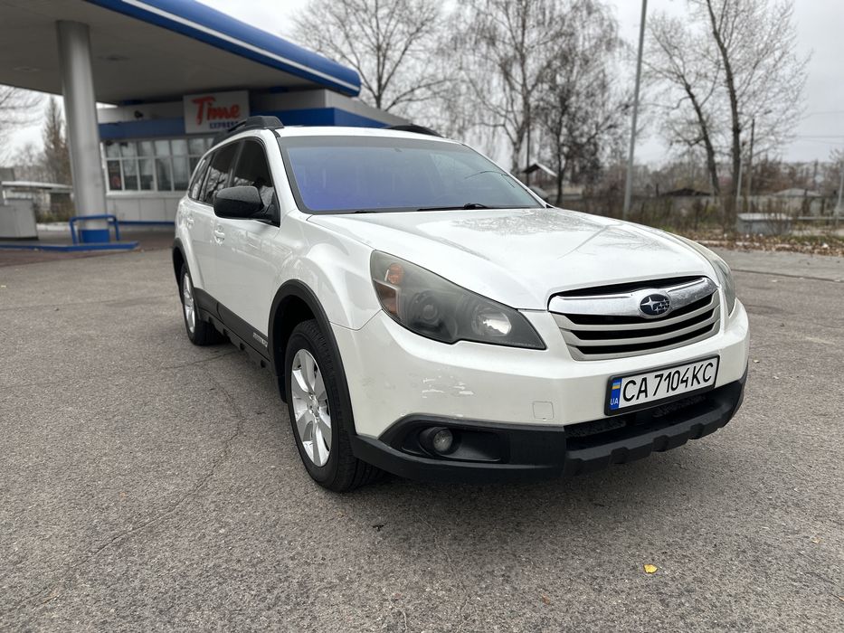 Subaru Outback 2012 • 2.5 газ/бензин , для військових