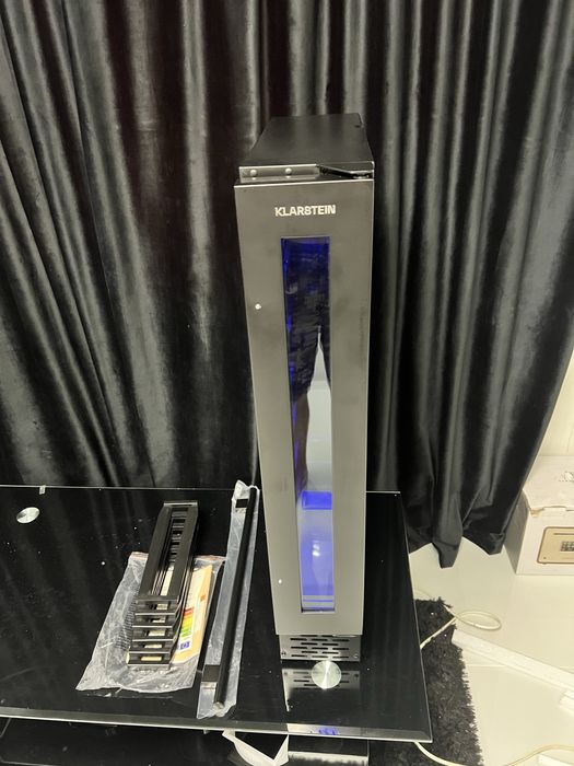 Холодильник винний вмонтований з Німечини Klarstein Vinovilla 10046351