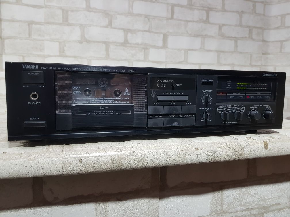 Стерео касетна дека YAMAHA KX-300, б/у з Німеччини