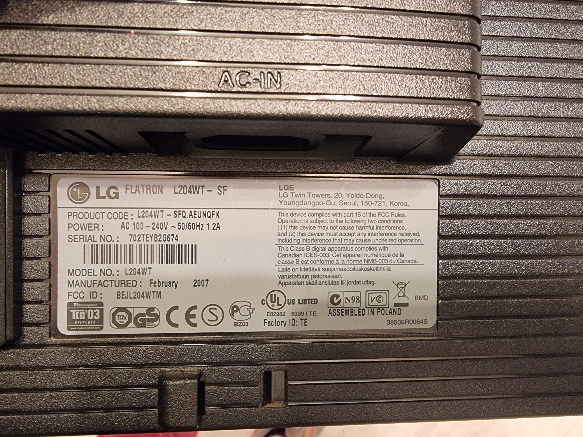 Monitor LG 20.1 "