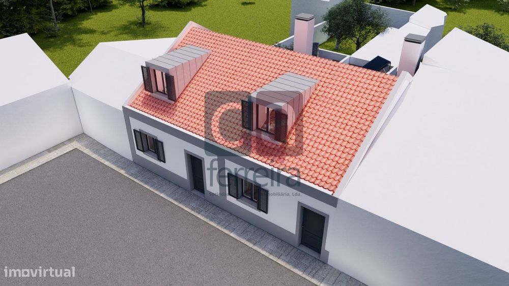 Moradia T2 nova com quintal em Almeirim