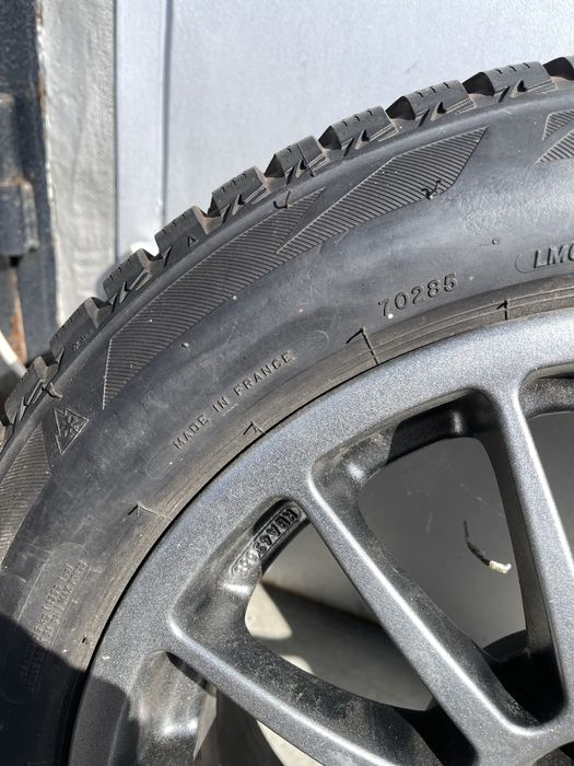 Продам диски з зимовою резиною. 205 55 16. Зима