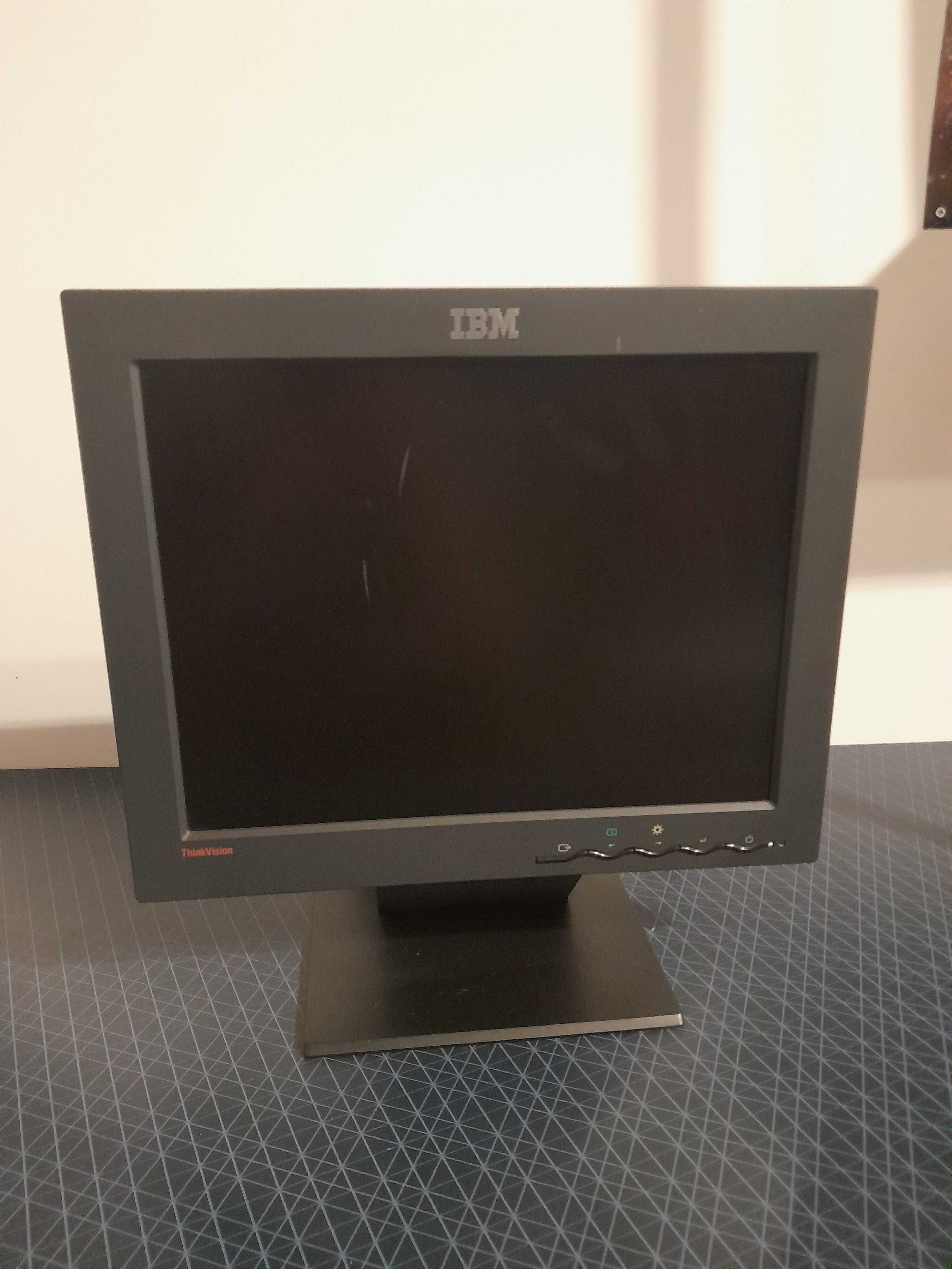 Monitor 15" LCD - IBM ThinkVision L150