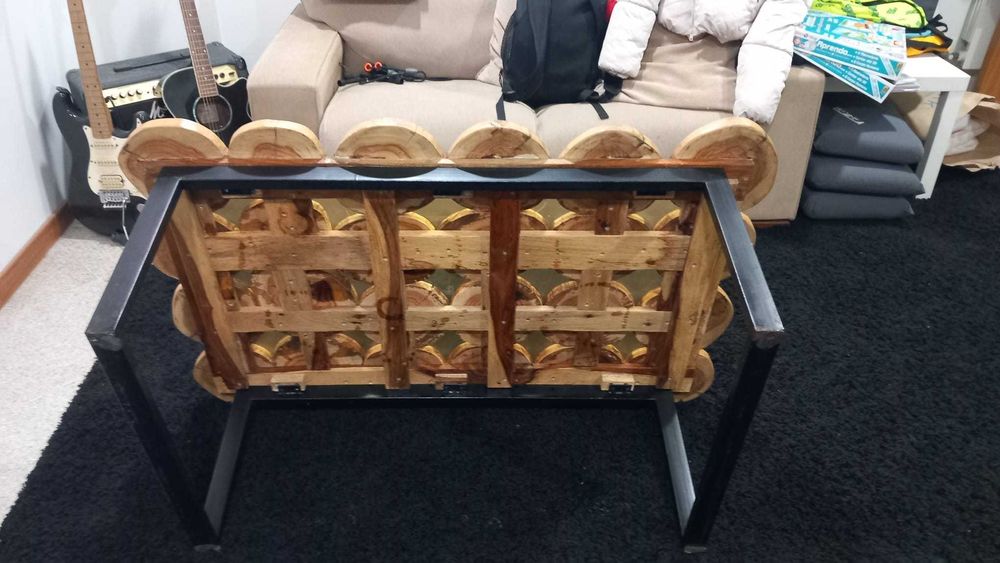 Mesa de centro comprada na Area