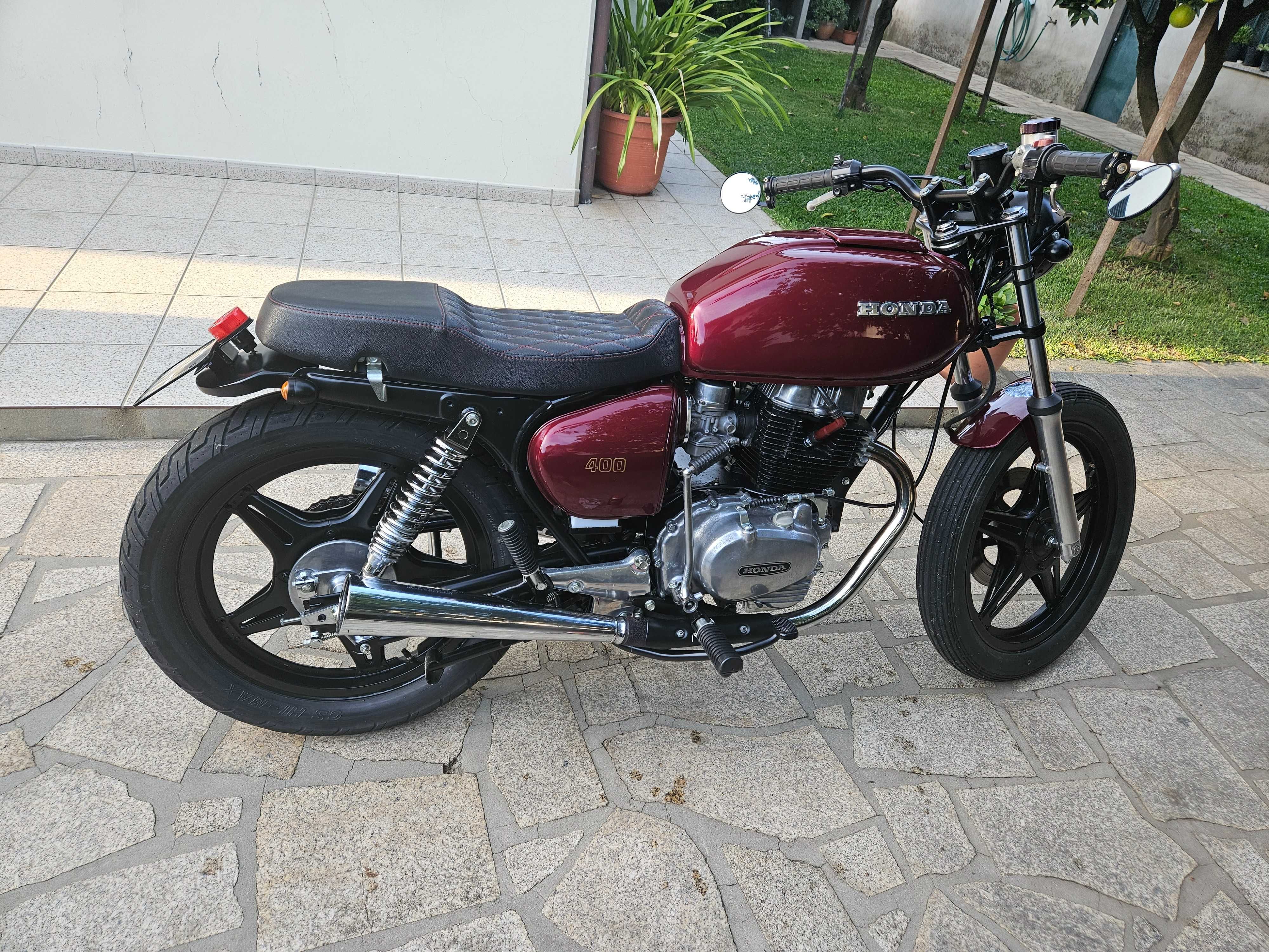 Mota Honda CB400 TWIN