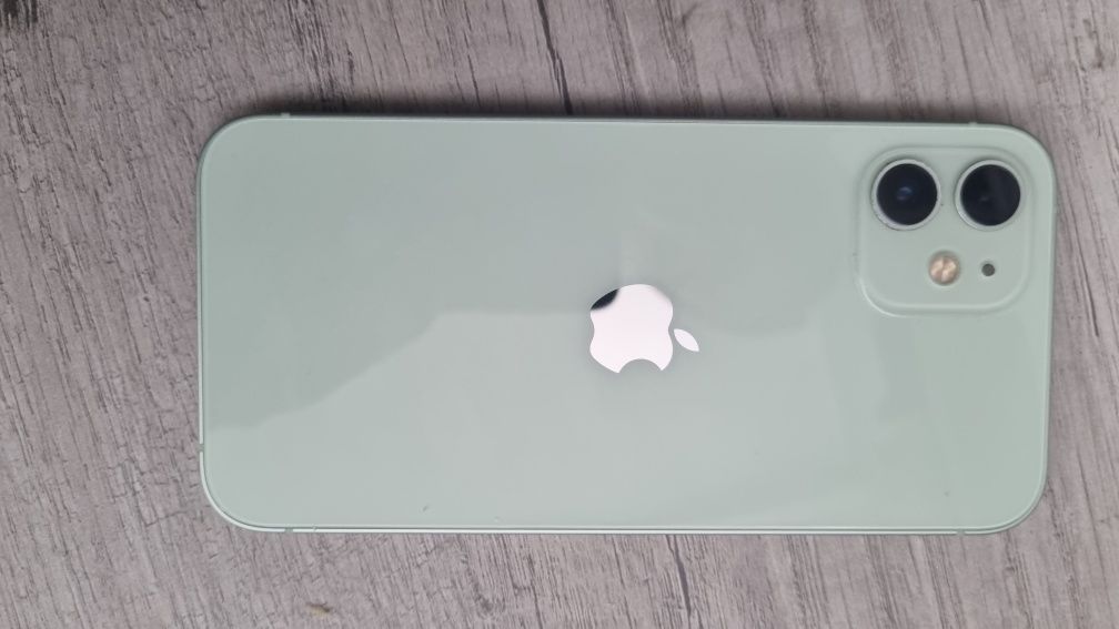 iPhone 12 bardzo dobrze wygląda