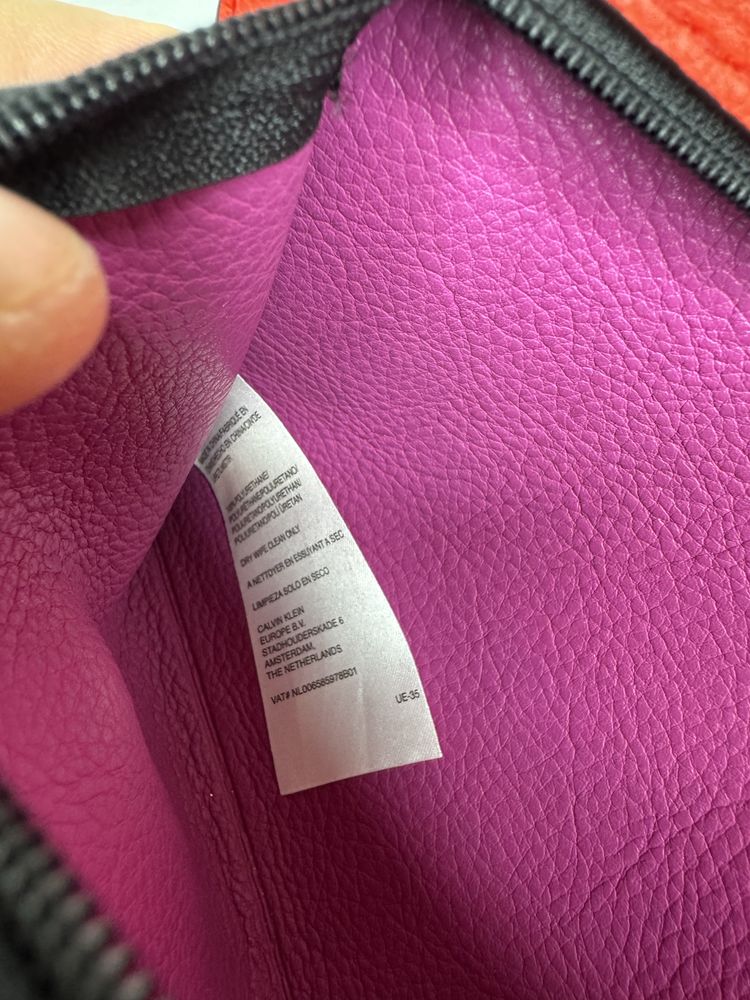 Saszetka Kosmetyczka Calvin Klein Jeans Do Torebki Damska Czerwona