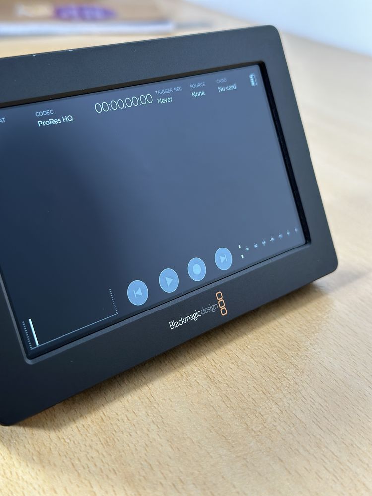 Blackmagic Design Video Assist 5" 3G | Monitor e Gravador