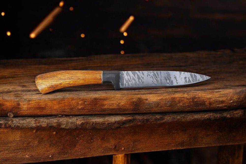 Ніж ручної роботи афторський кований