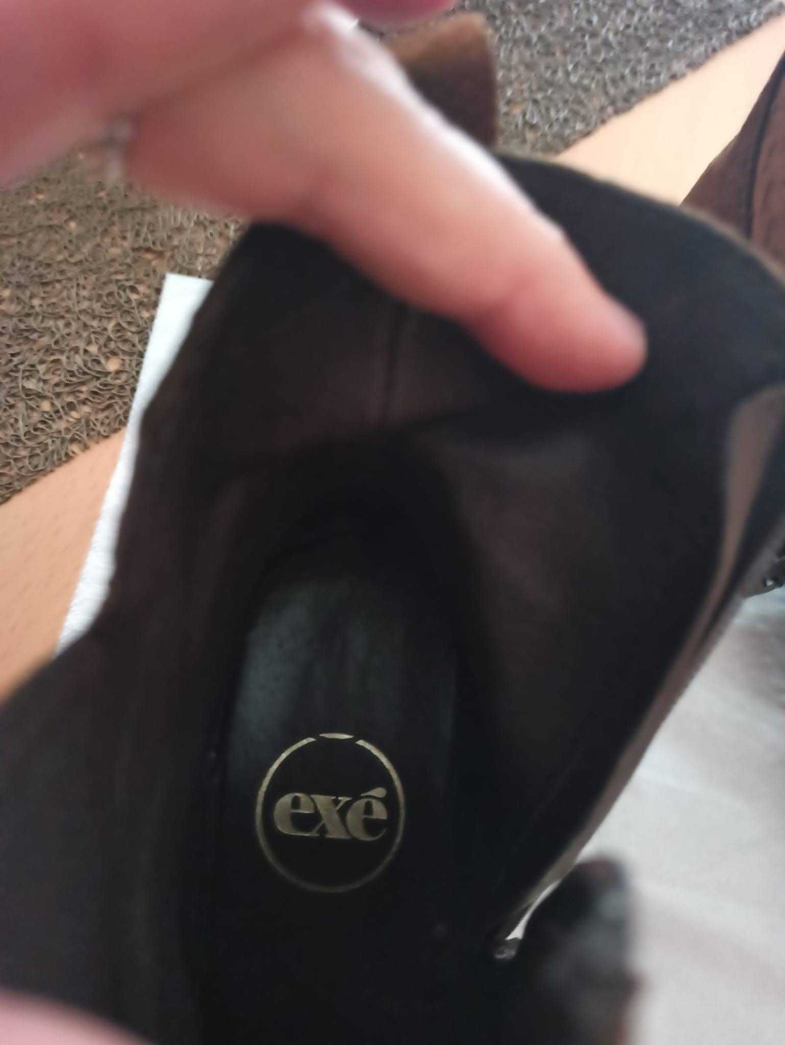 vendo botas marca exé