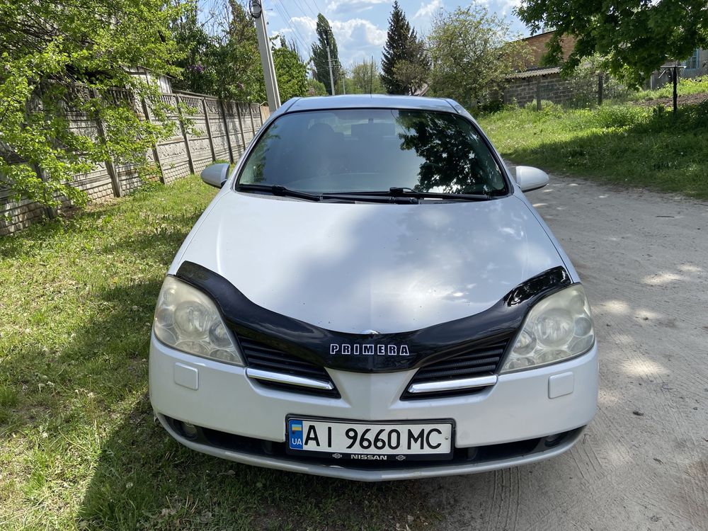 Nissan Primera P12