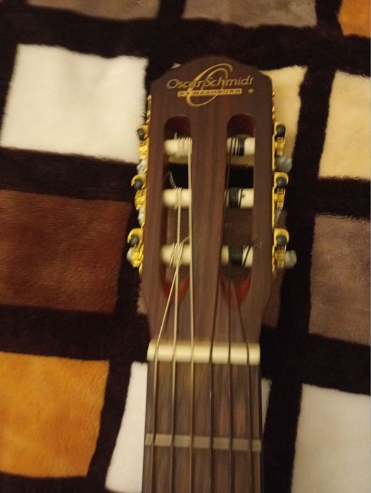 Классическая гитара Washburn