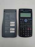 Kalkulator naukowy Casio fx-82es