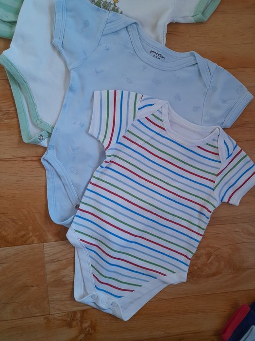 4pak body z krótkim rękawem r. 68