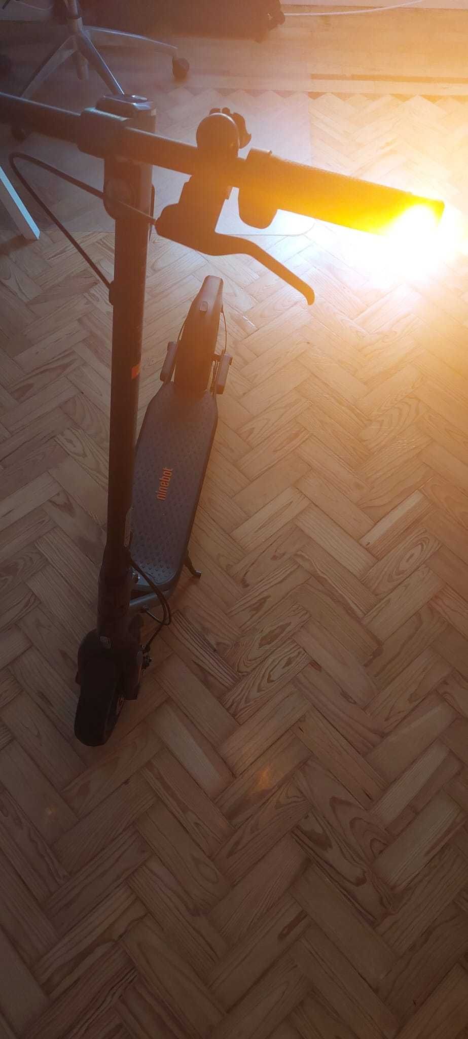 Ninebot KickScooter F2
