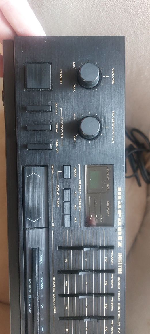 Sprzedam wzmacniacz Marantz RV-55