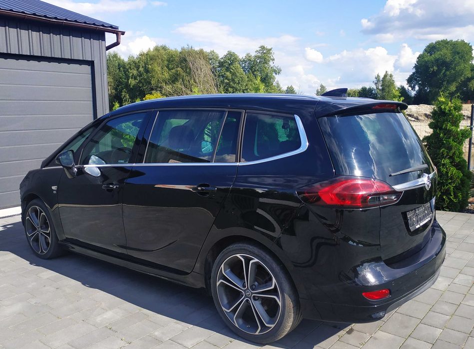 Opel Zafira C Lift 2018r.  Sprowadzony z Belgii