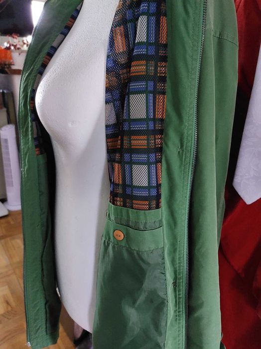 Kurtka wiosna/ jesień zielona marki Joy roz L jak nowa