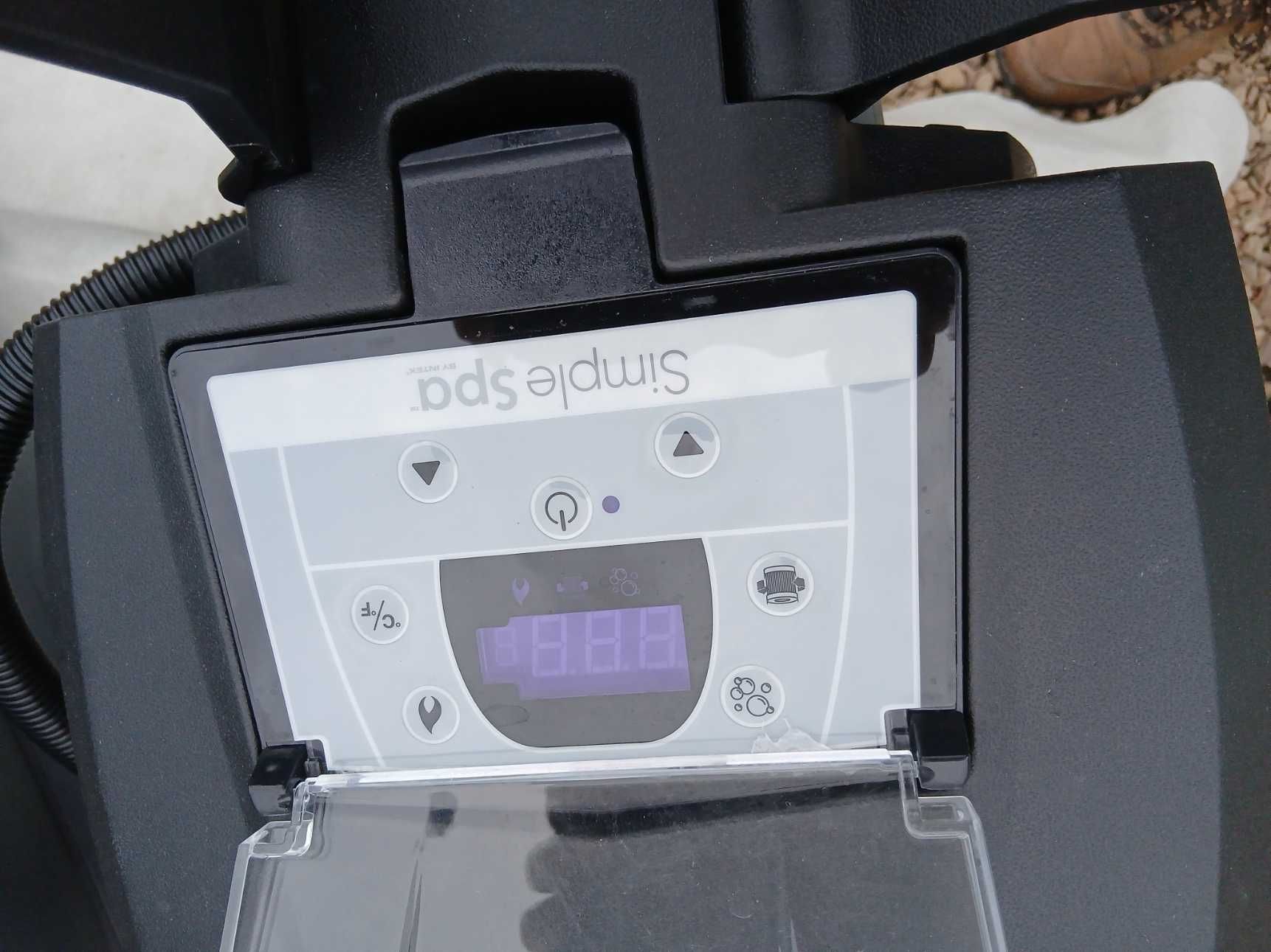 Jacuzzi Simple SPA
Model SB-B20