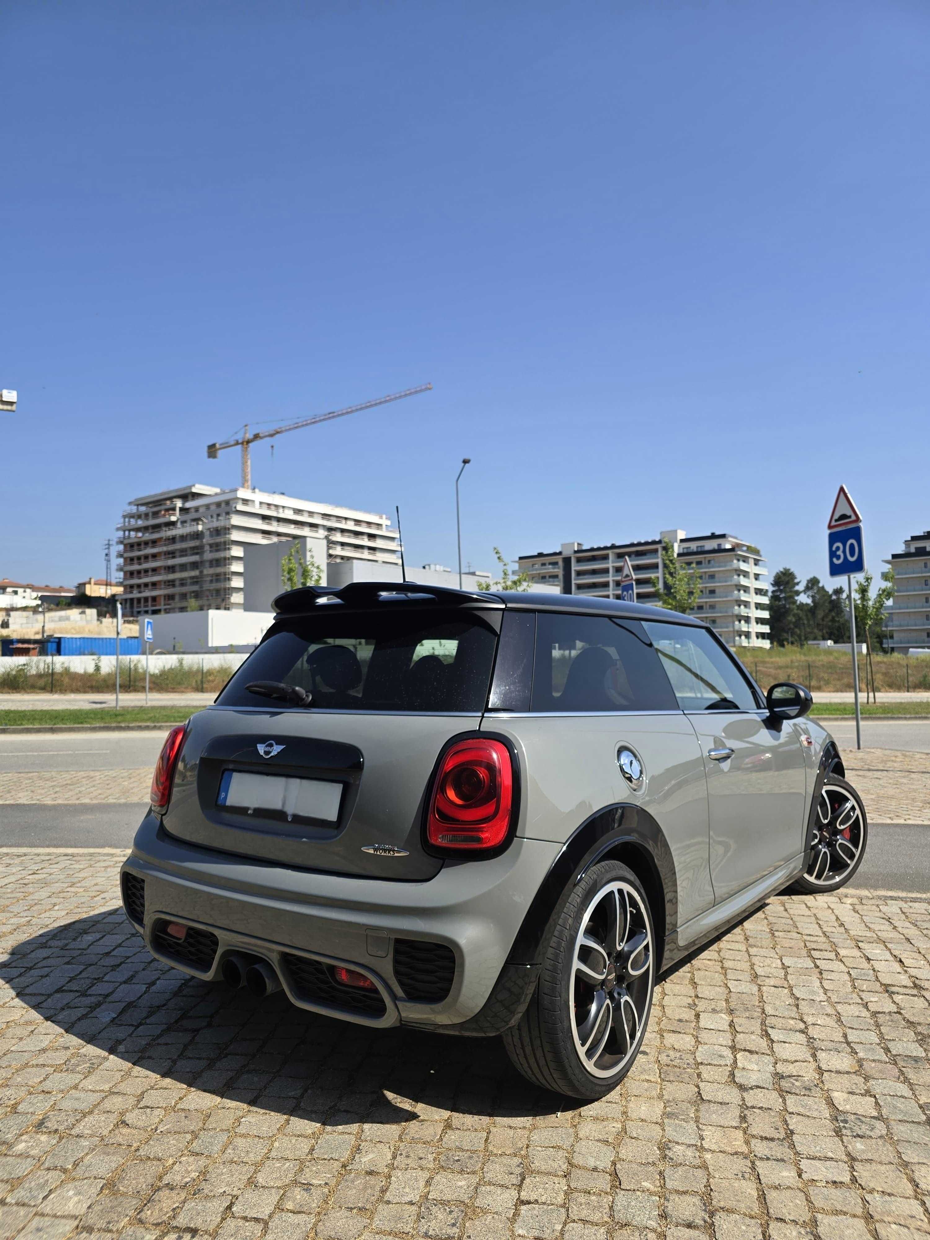 MINI John Cooper Works Aut.