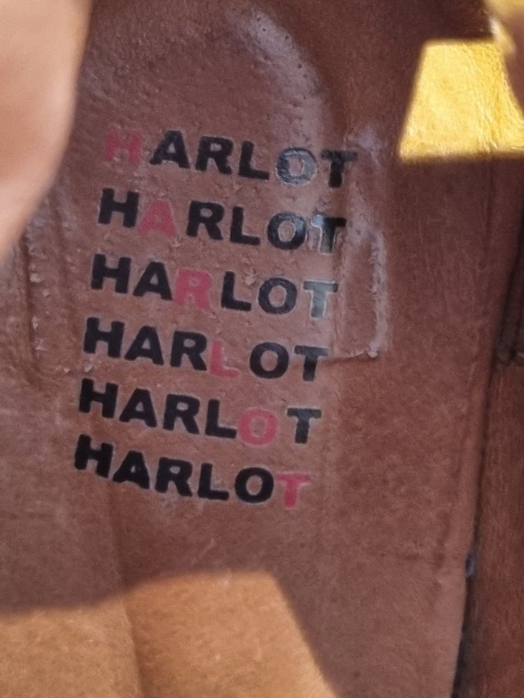 Botas de pele Harlot artigo de  muita qualidade