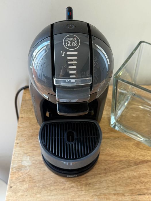 Conjunto Máquina de Café KRUPS Dolce Gusto Mini Me - Preto
