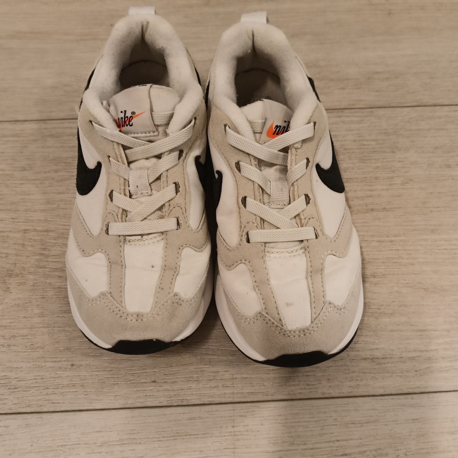 Buty Nike r. 29,5