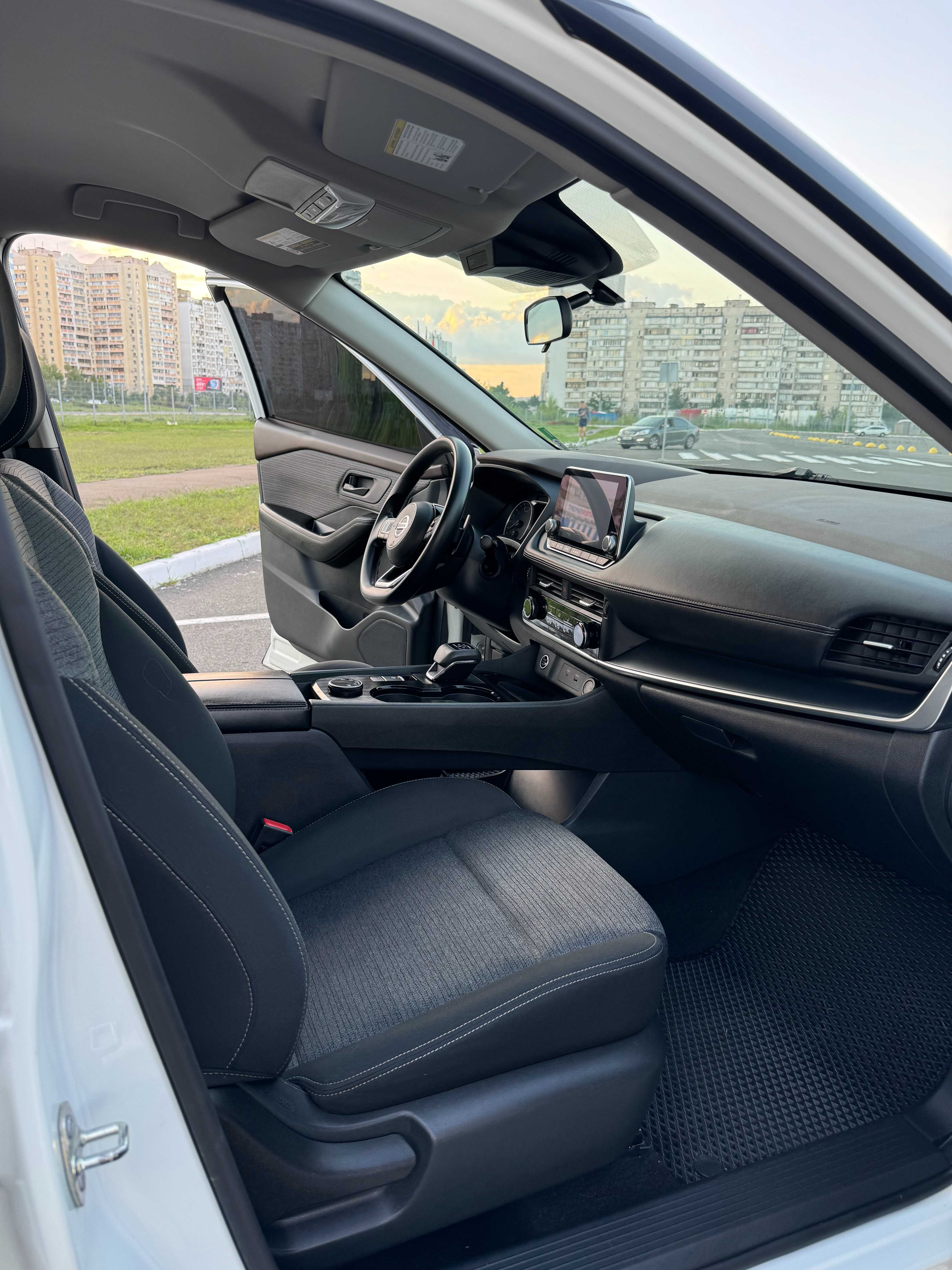 Nissan Rogue T33
