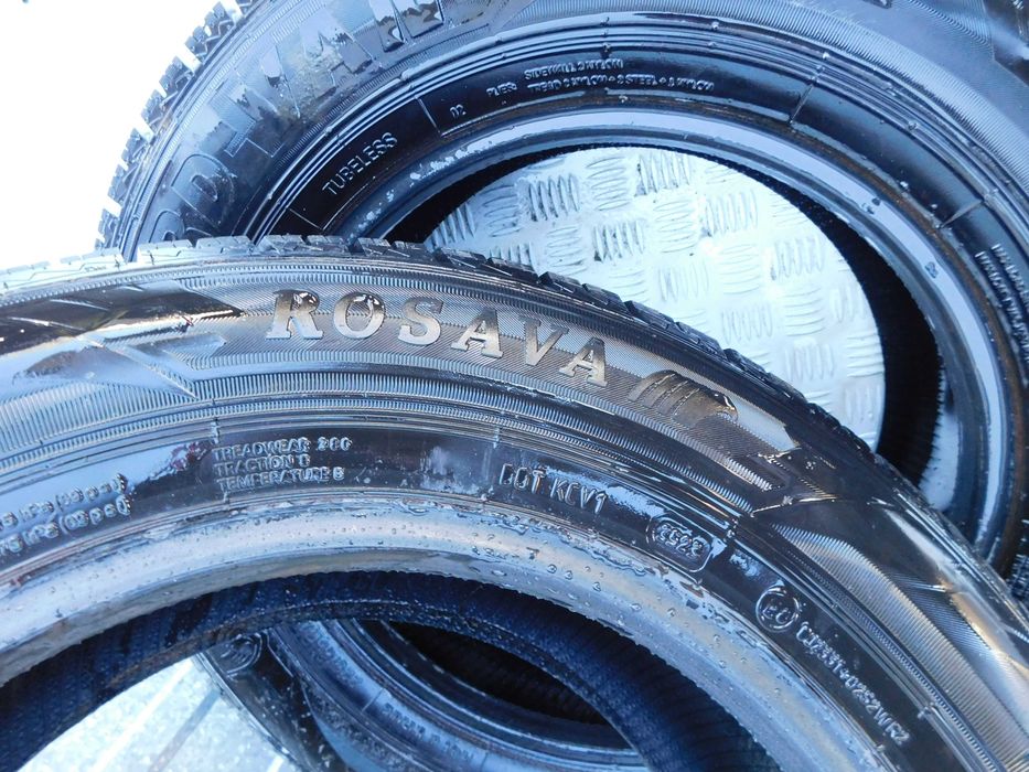 Opony zimowe 225/65 R16C komplet 2 szt SNOWGARD ROSAVA 23r JAK NOWE