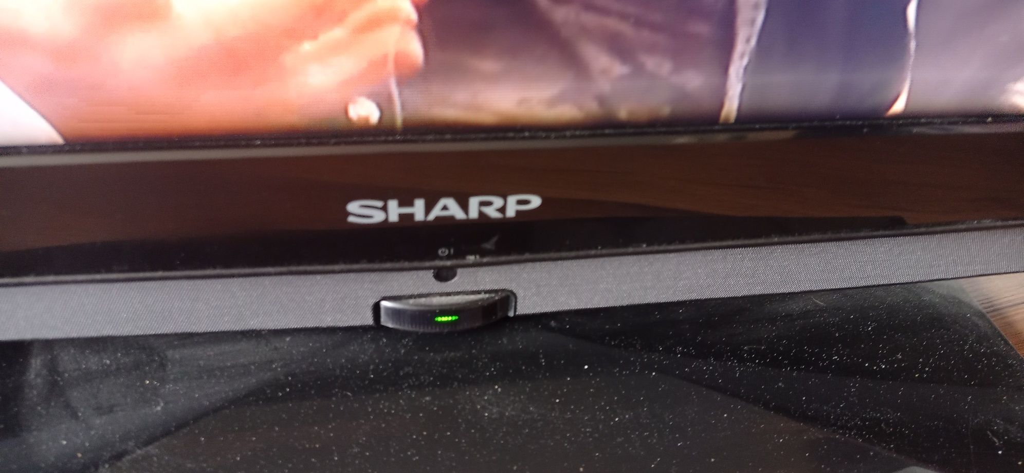 TV Sharp 42 cale