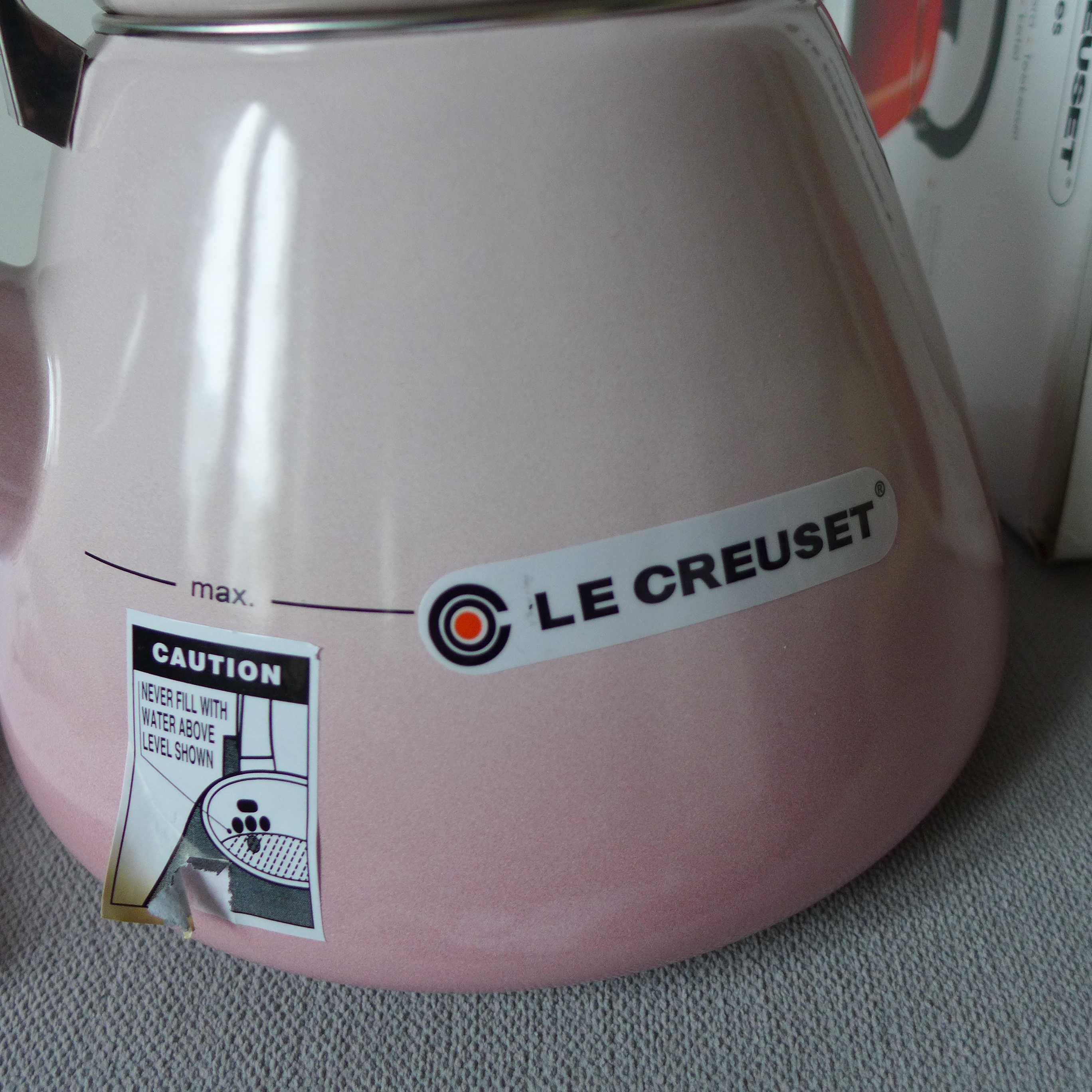 Czajnik stalowy emaliowany LE CREUSET KONE z gwizdkiem PINK RÓŻOWY