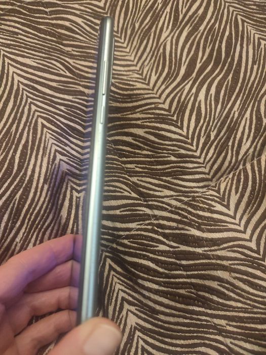 Смартфон Xiaomi Redmi 10C, 4/64, отличн.состоян, чехол, стекло,зарядка