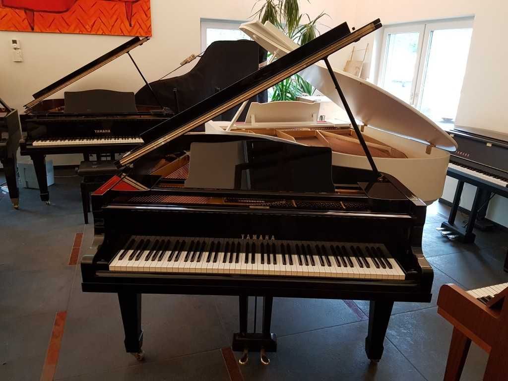 Fortepian YAMAHA model NO.G2 dł. 169cm 1957r CZARNY POŁYSK