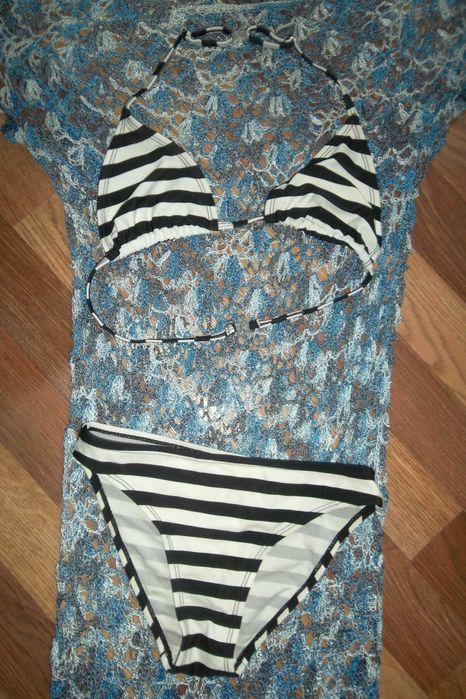 Продам купальник и вязанное платье под купальник ВМЕСТЕ