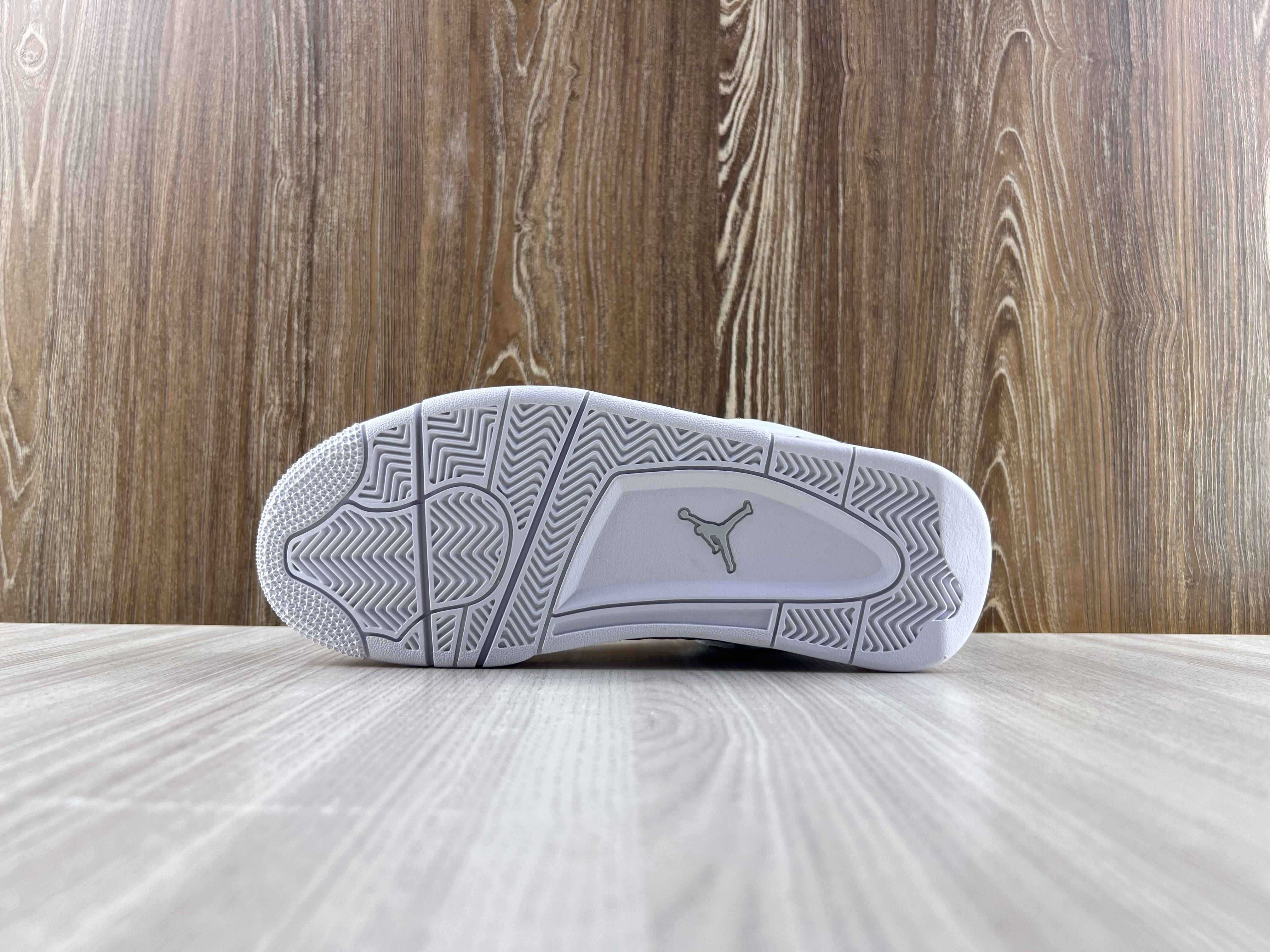 Jordan 4 Pure Money