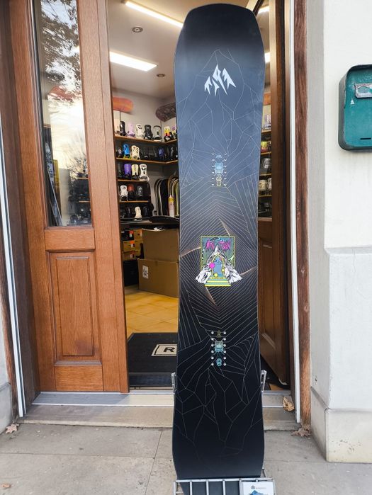 Deska Jones mountain twin 157 model 2025