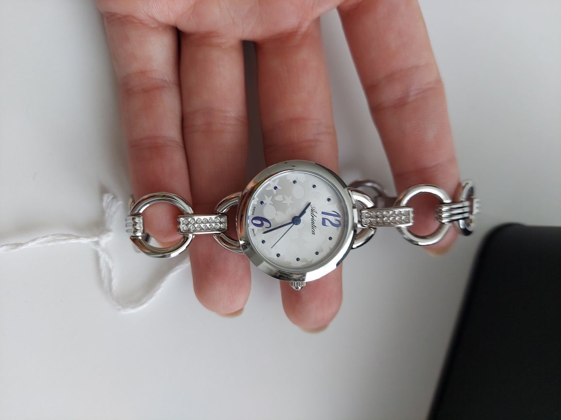Nowy damski zegarek Adriatica A3622.51B3QZ/T