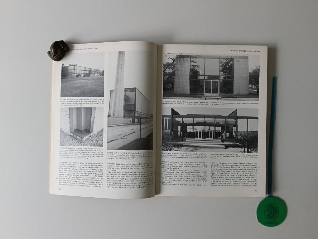 The language of Post-Modern Architecture