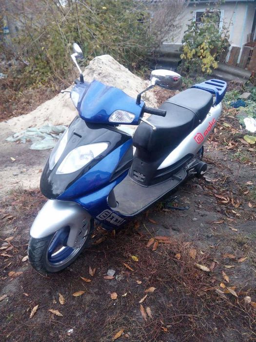 скутер 150 кубів, малий пробіг 3000 км з документами
