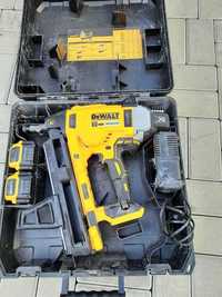 Gwoździarka DEWALT DCN890P2 Osadzak do betonu 5Ah