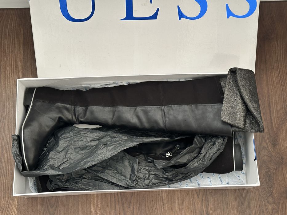 Сапоги выше колена, ботфорты Guess кожа Италия.