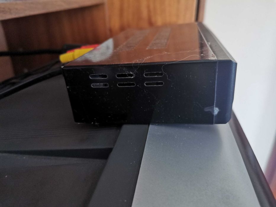 Цифровий ТВ тюнер T2BOX 334iD — Т2 Тюнер DVB-T2 IPTV